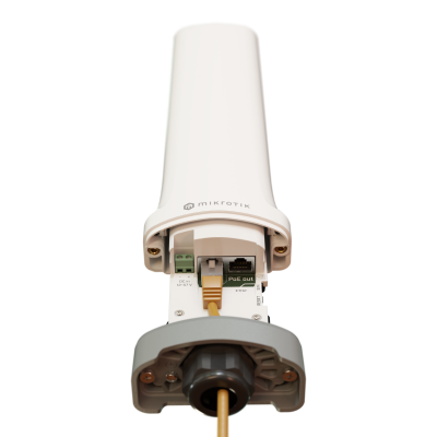 MikroTik CME Gateway CAT-M LTE IoT GPS IP66 ROS v7