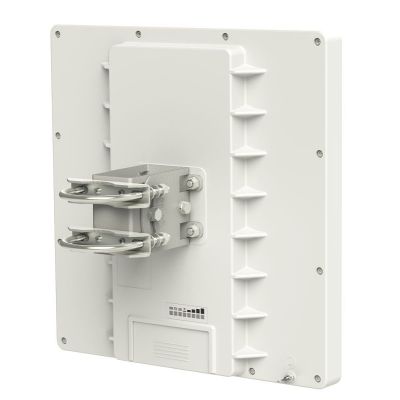 MikroTik QRT 5 RB911G-5HPnD-QRT 5GHz 24dBi Outdoor Flat Panel AP/CPE